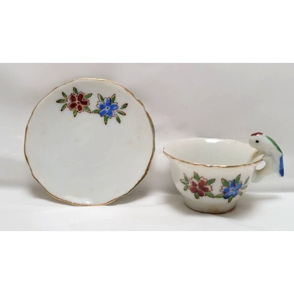 Vintage 1950s Miniature Porcelain Floral Design Tea Cup Parrot Handle Saucer - Picture 1 of 10